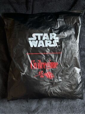 Star Wars Black Tag with White Logo and Red Accents
